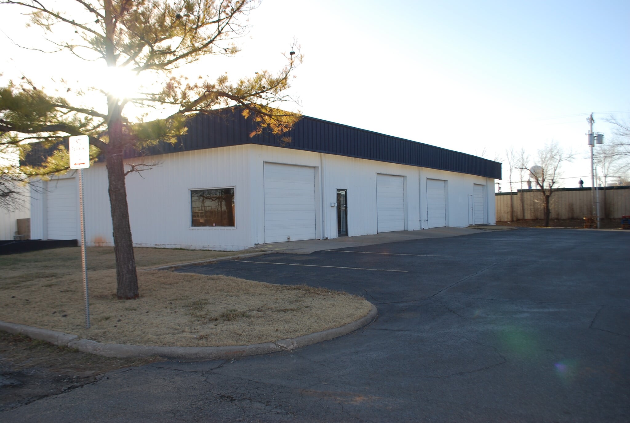 1008 NW 82nd St, Oklahoma City, OK for Rent