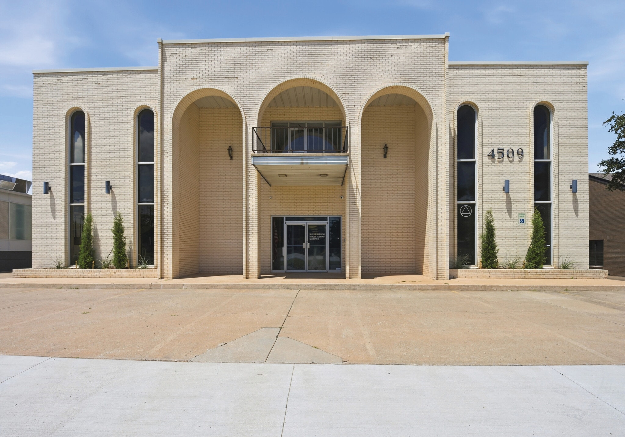 4509 N Classen Blvd, Oklahoma City, OK for Sale