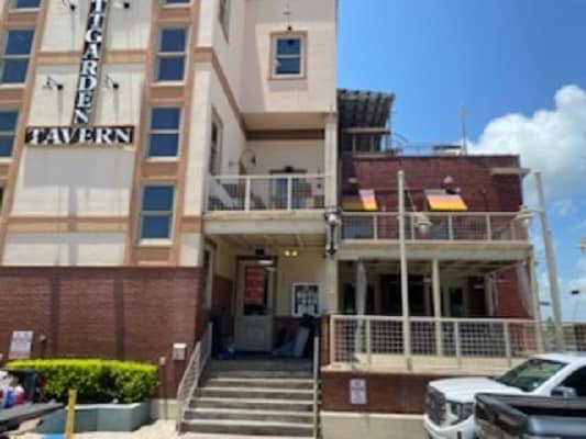 111 23rd St, Galveston, TX for Rent