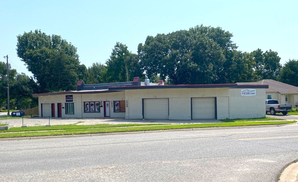 2945 N Porter Ave, Wichita, KS for Rent