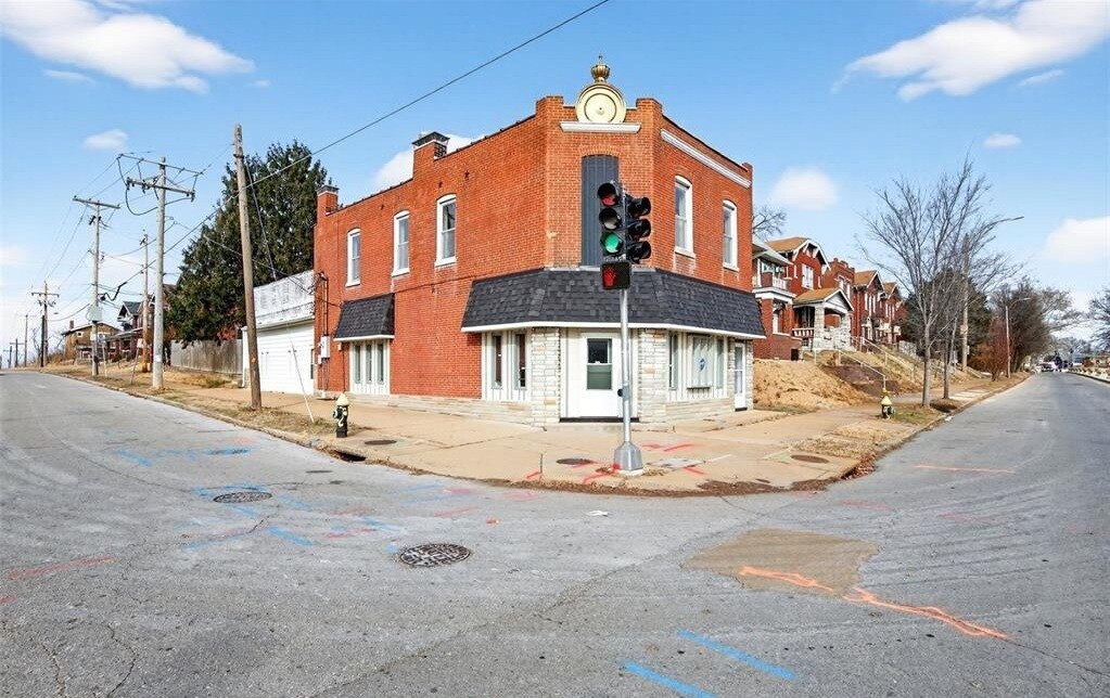 4535 S Grand Blvd, Saint Louis, MO for Sale