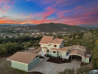 Valley Center, CA Flex - 14621 Woods Valley rd