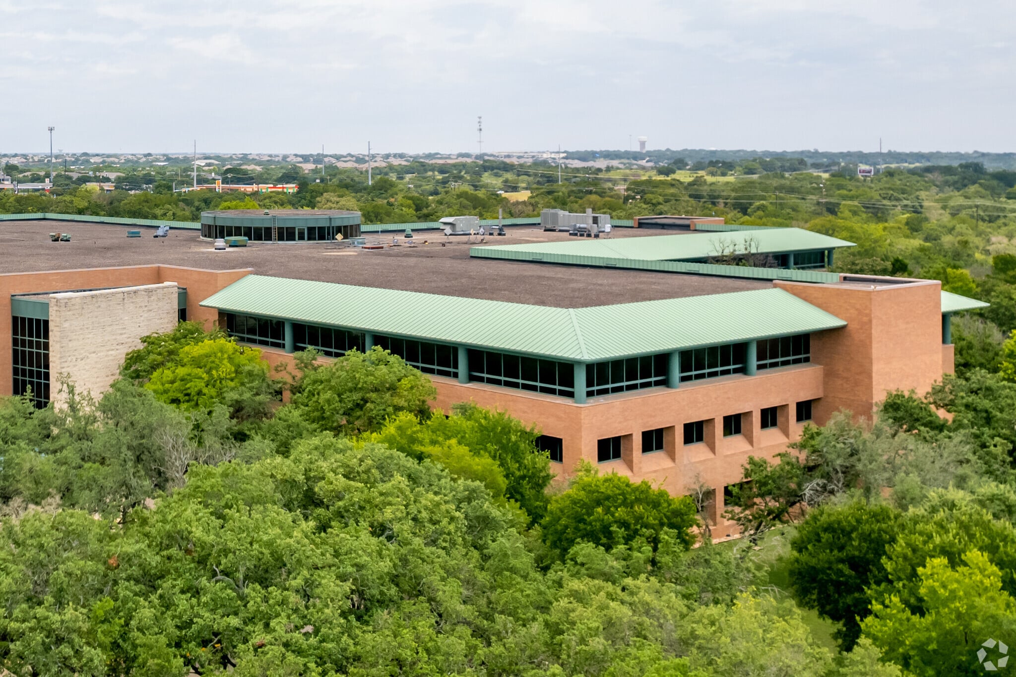 8900 Amberglen Blvd, Austin, TX for Rent