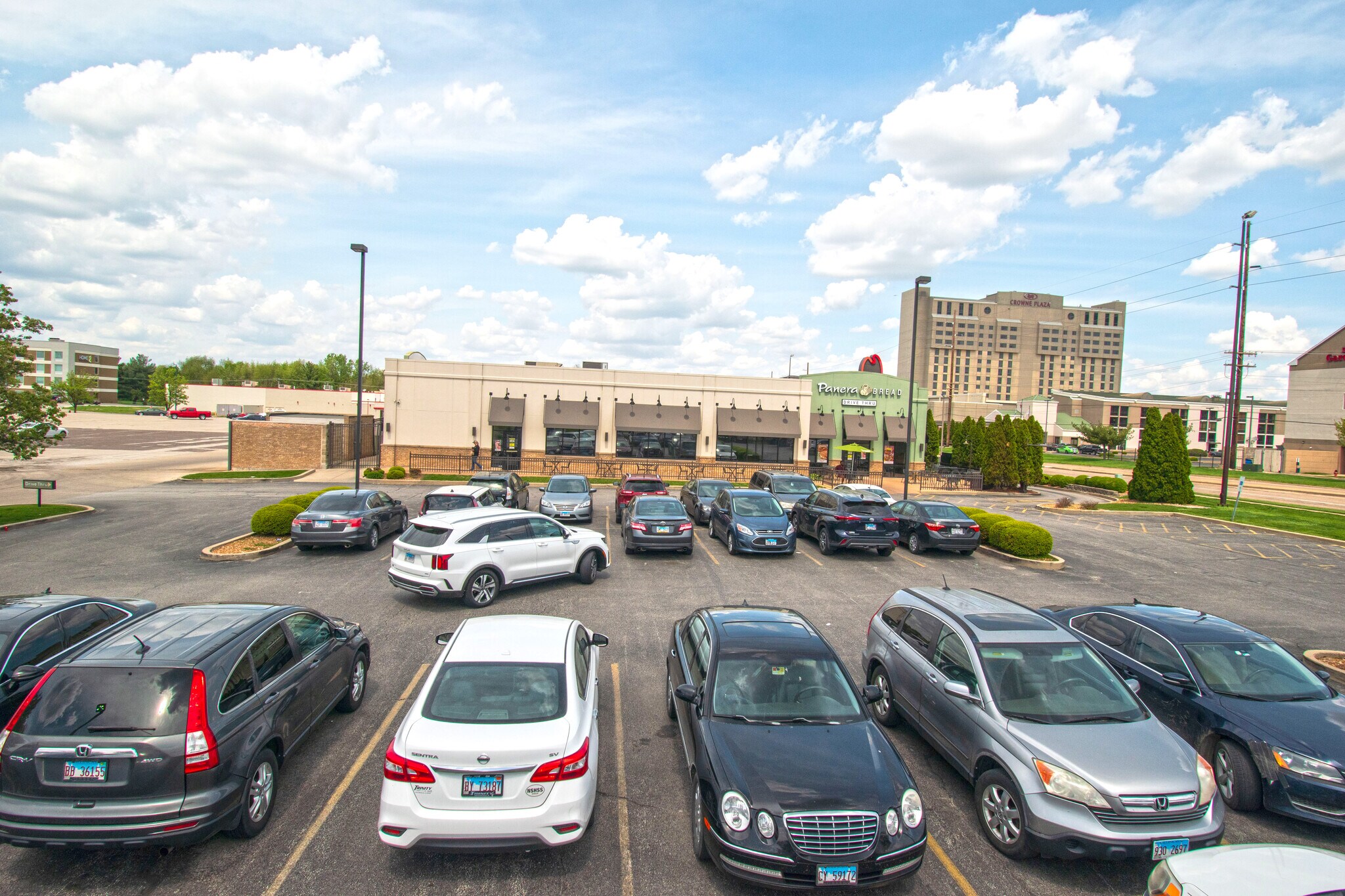 3019 S Dirksen Pky, Springfield, IL for Sale