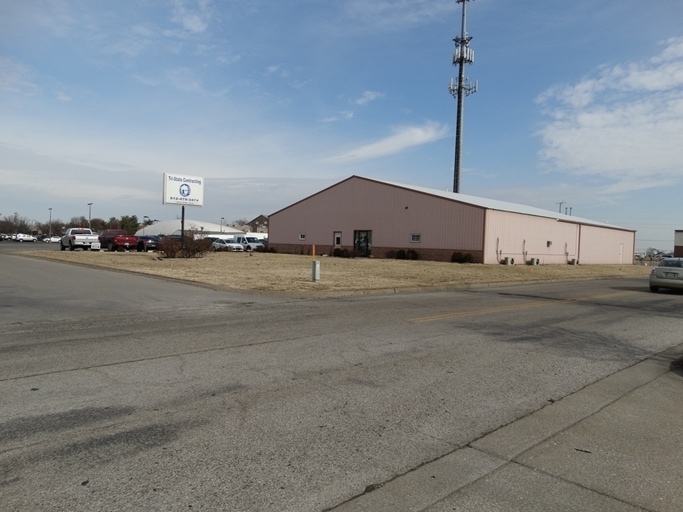 5000 Plaza East Blvd, Evansville, IN for Sale