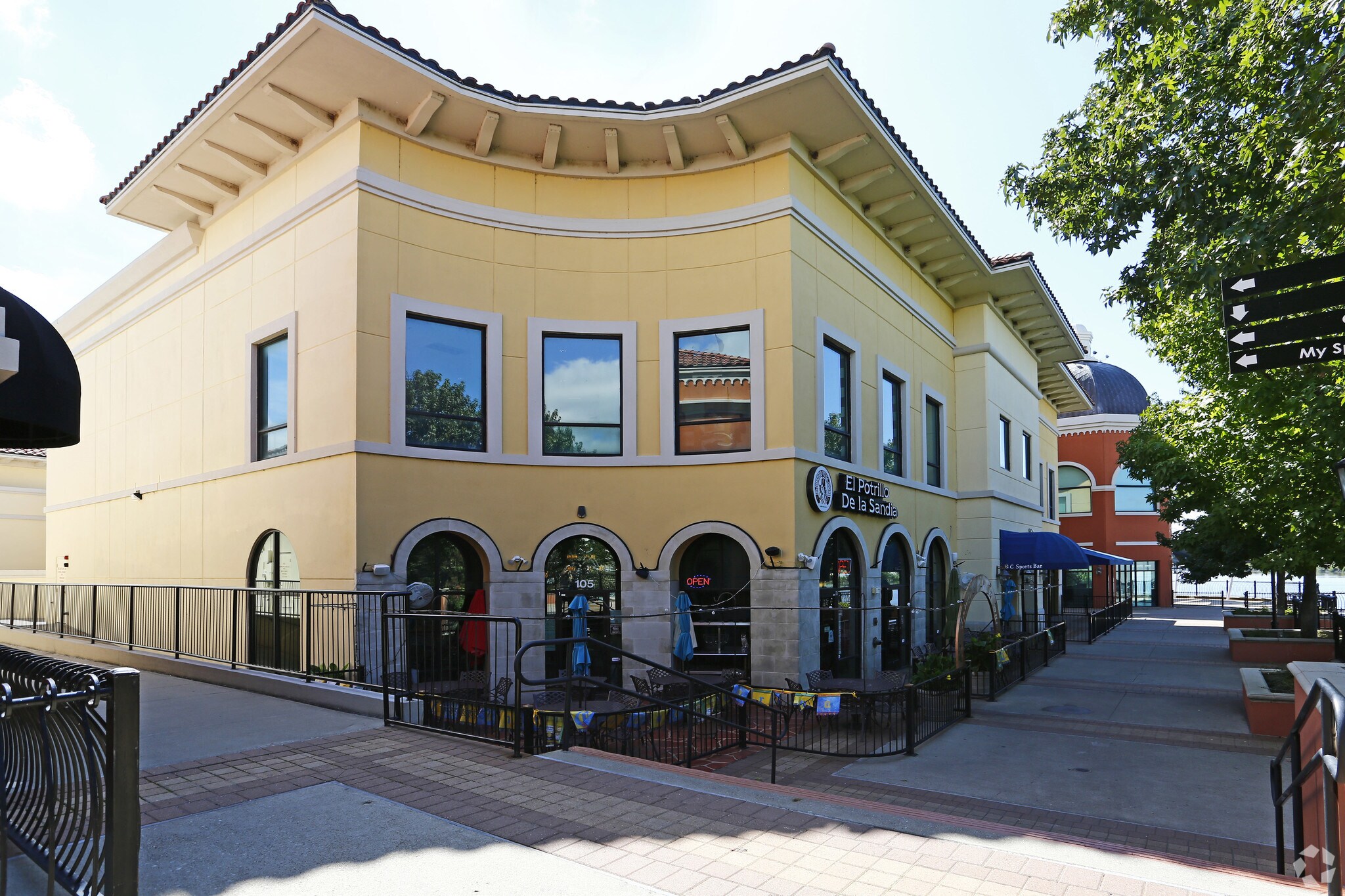 2091-2101 Summer Lee Dr, Rockwall, TX for Rent