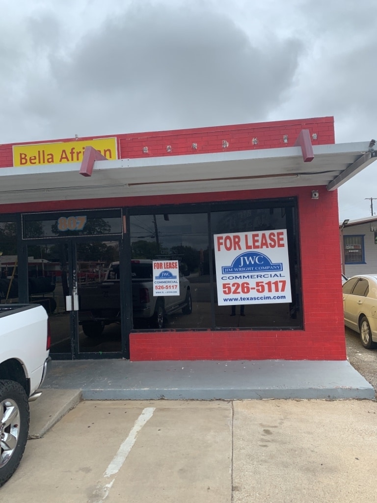 807 W Veterans Memorial Blvd Killeen, TX 76541 - Retail Property for