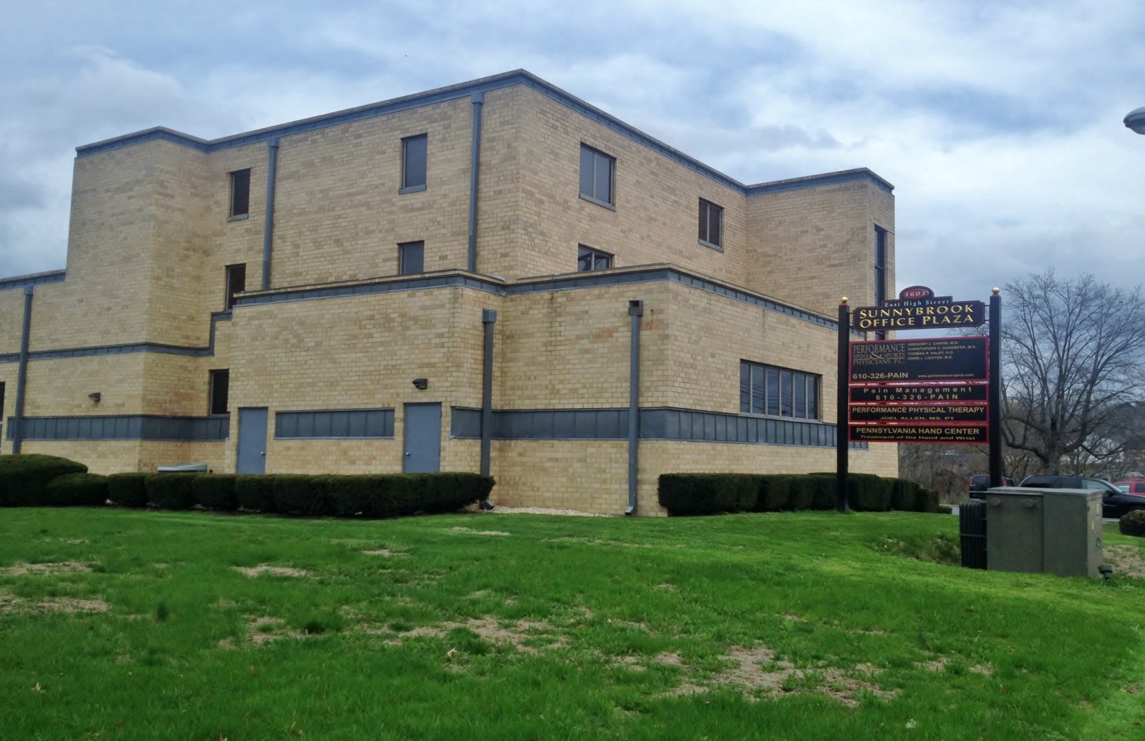1603 E High St, Pottstown, PA for Rent