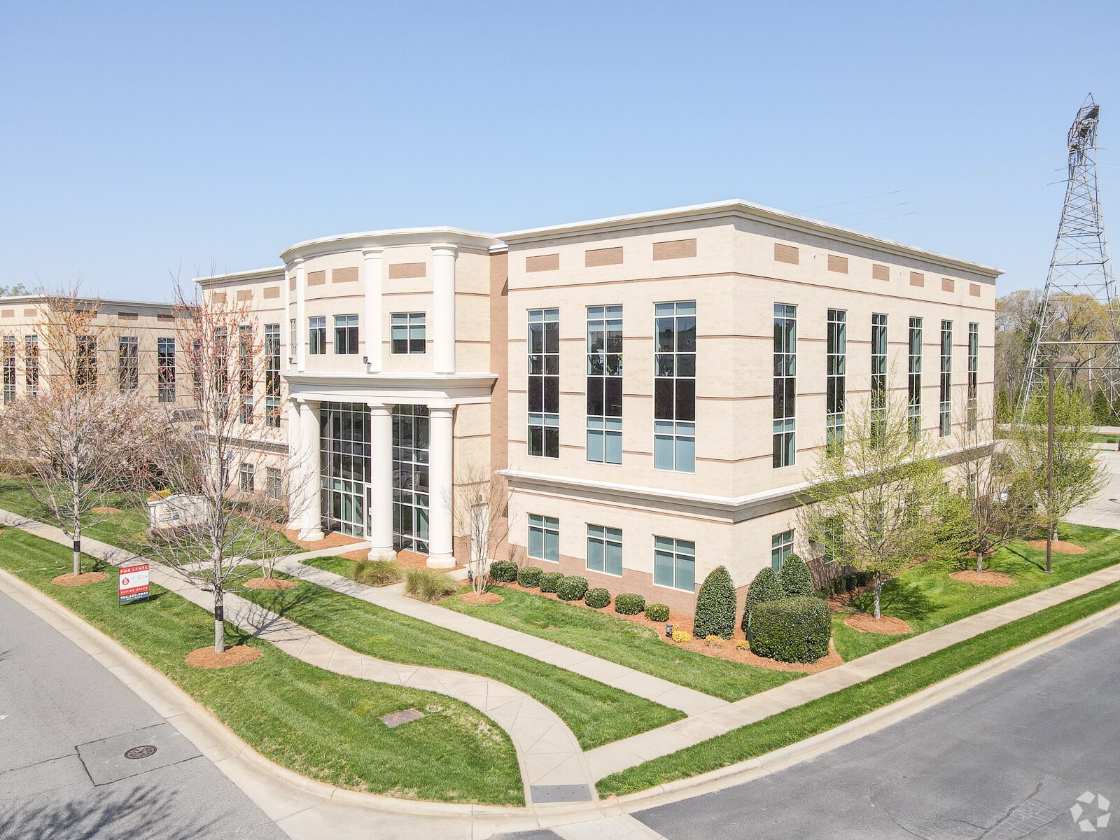 9713 Northcross Center Ct, Huntersville, NC for Rent