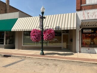 Dixon, IL Storefront - 211 W 1st St