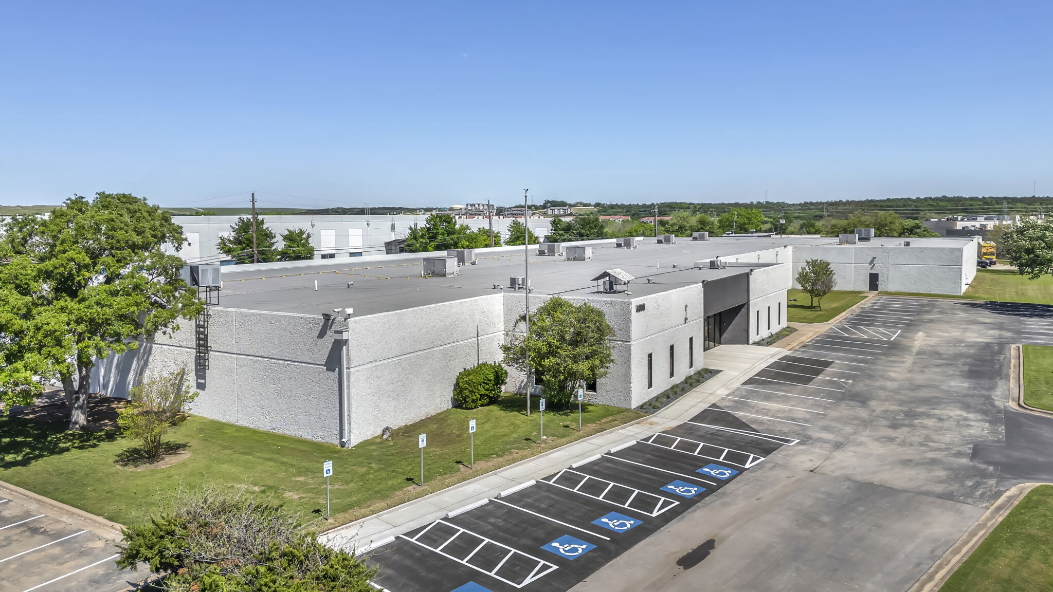 4806 Commercial Park Dr, Austin, TX for Sale