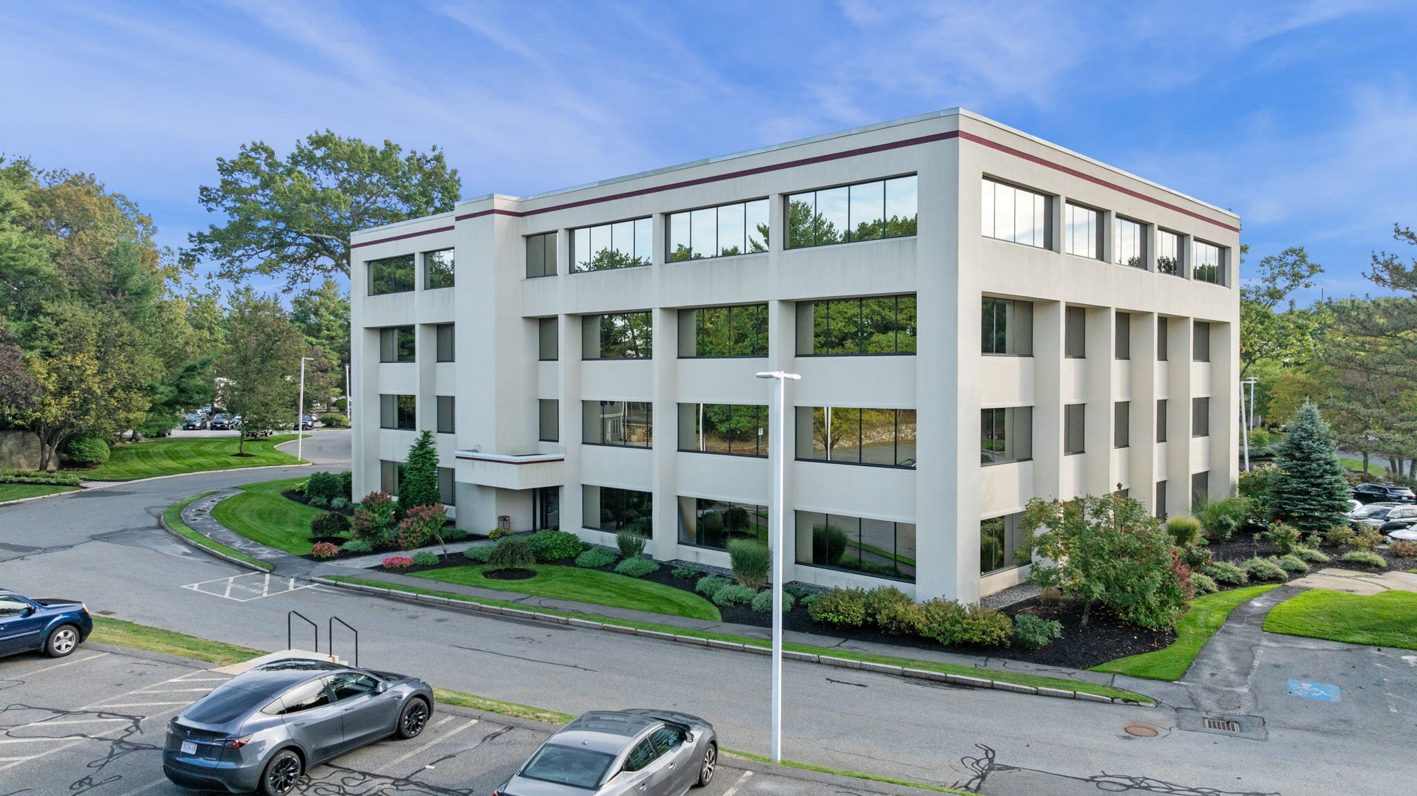 220 Broadway, Lynnfield, MA for Sale