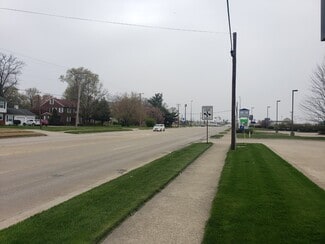 Effingham, IL Commercial - 805-809 N Keller Dr