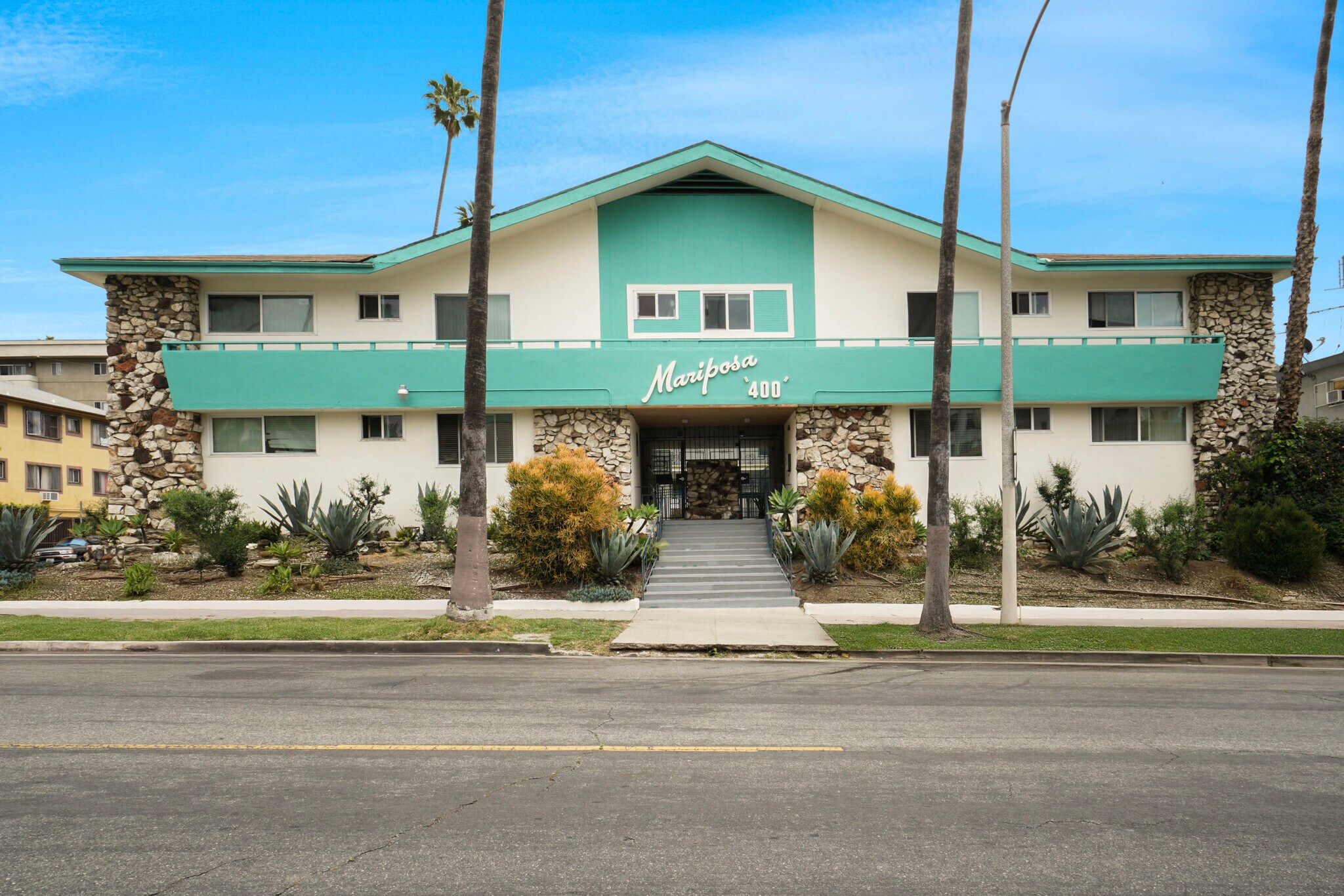 400 S Mariposa Ave, Los Angeles, CA for Sale