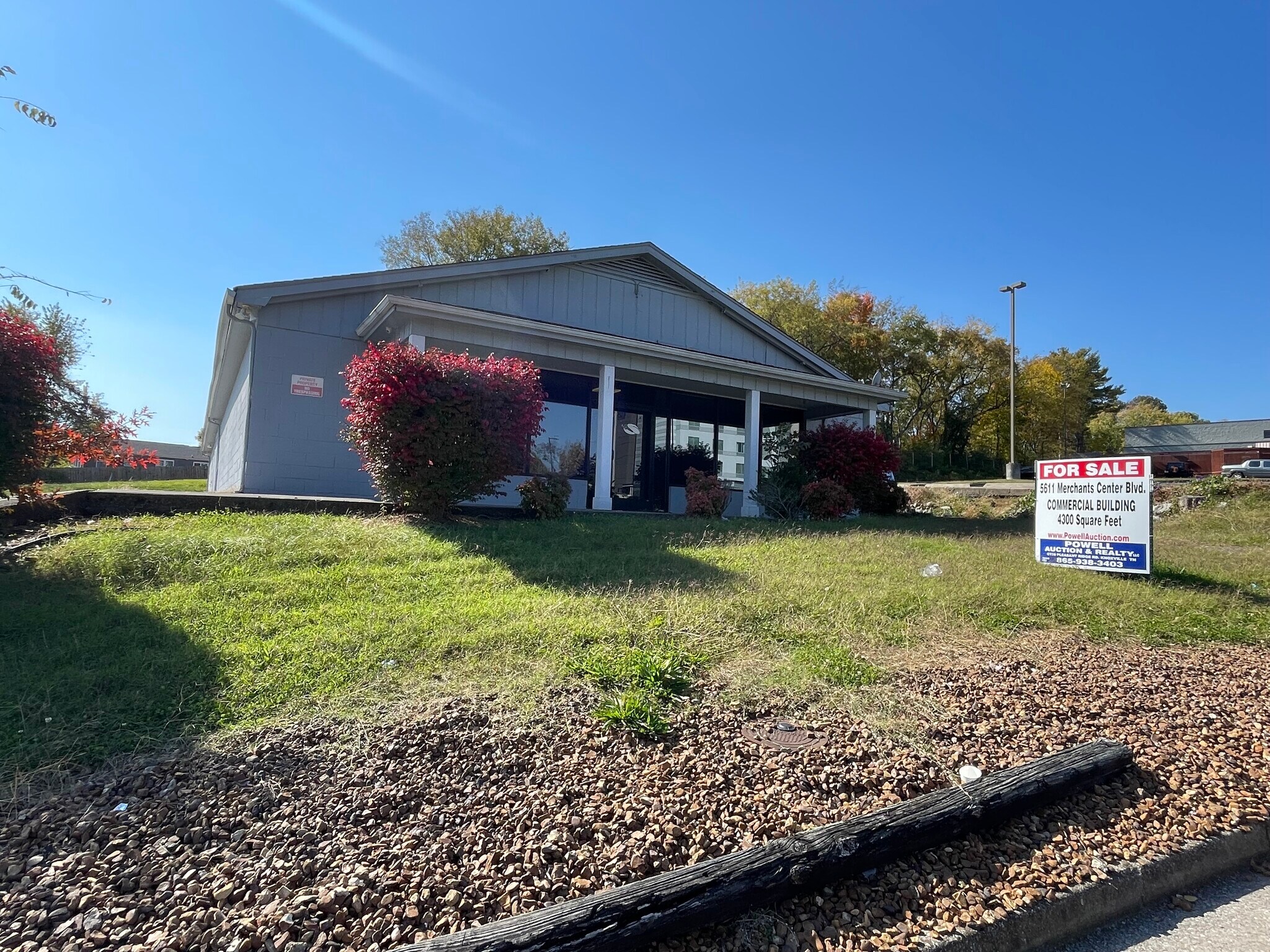 5611 Merchants Center Blvd, Knoxville, TN for Sale