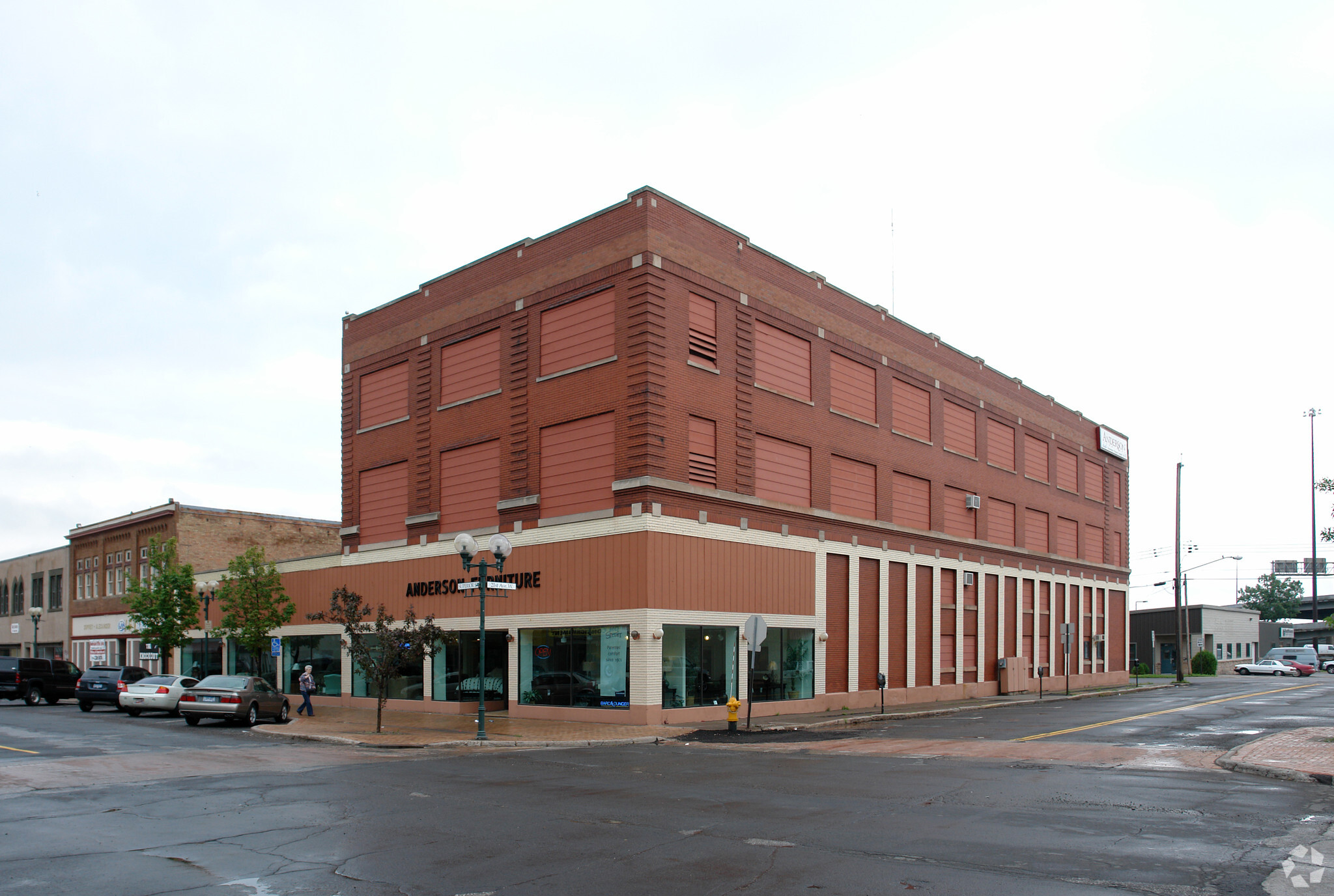 2032 W Superior St, Duluth, MN for Rent