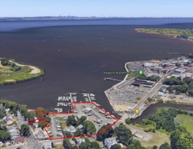 165-178 W Front St, Keyport, NJ for Sale