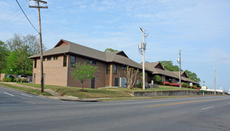 Little Rock, AR Medical - 5315 W 12th St