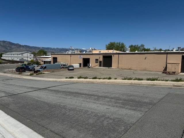 3915 Fairview Dr, Carson City, NV for Sale