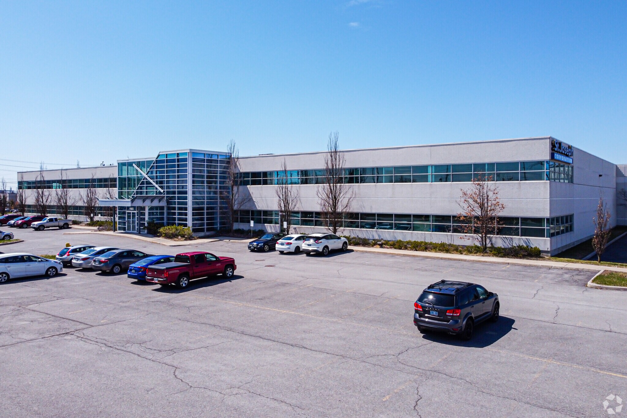 1165 Kenaston St, Ottawa, ON for Rent