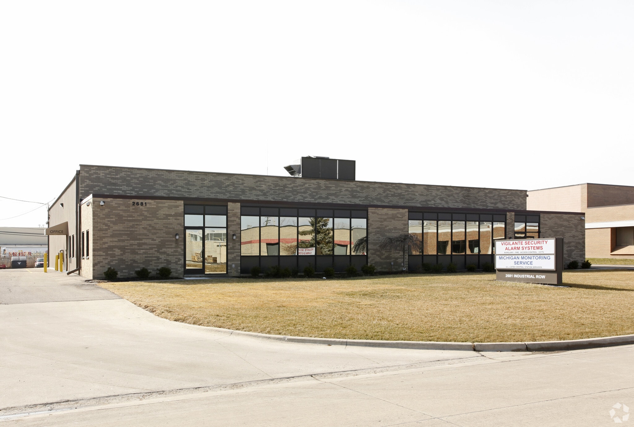 2681-2687 Industrial Row Dr, Troy, MI for Rent