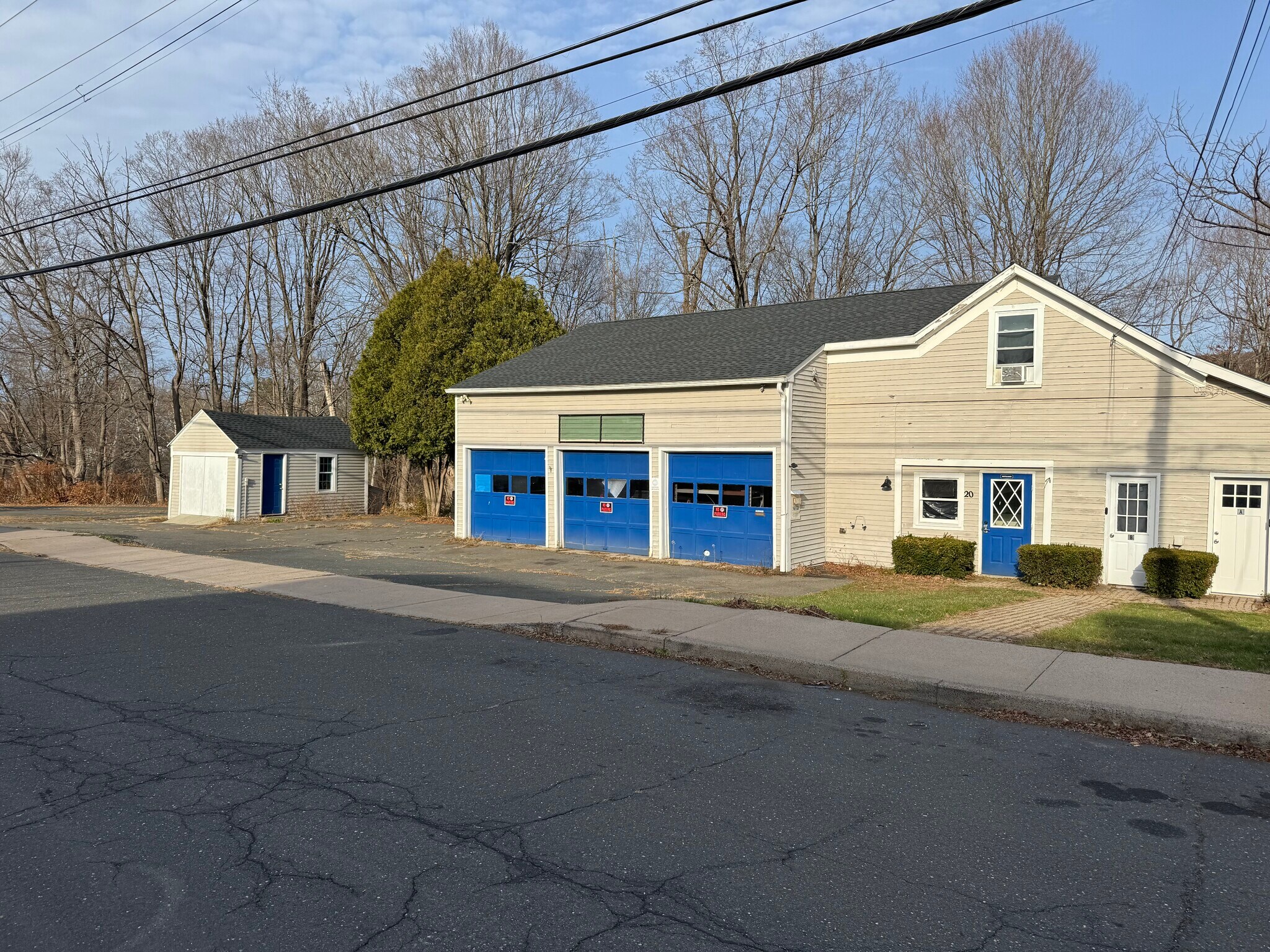 20 Main St, Tariffville, CT for Rent