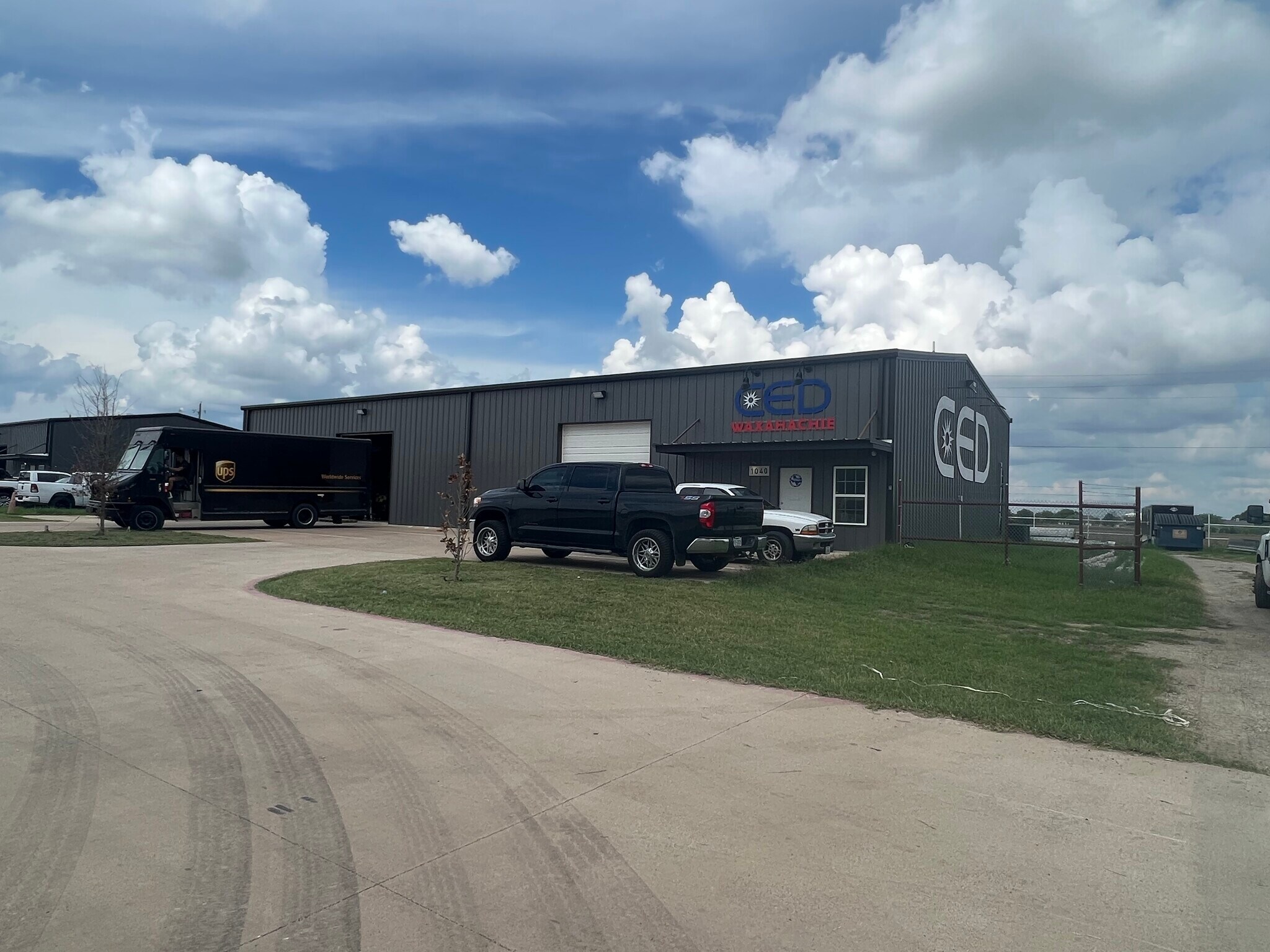 1040 Technology Way Waxahachie, TX 75167 Industrial Property for Sale on