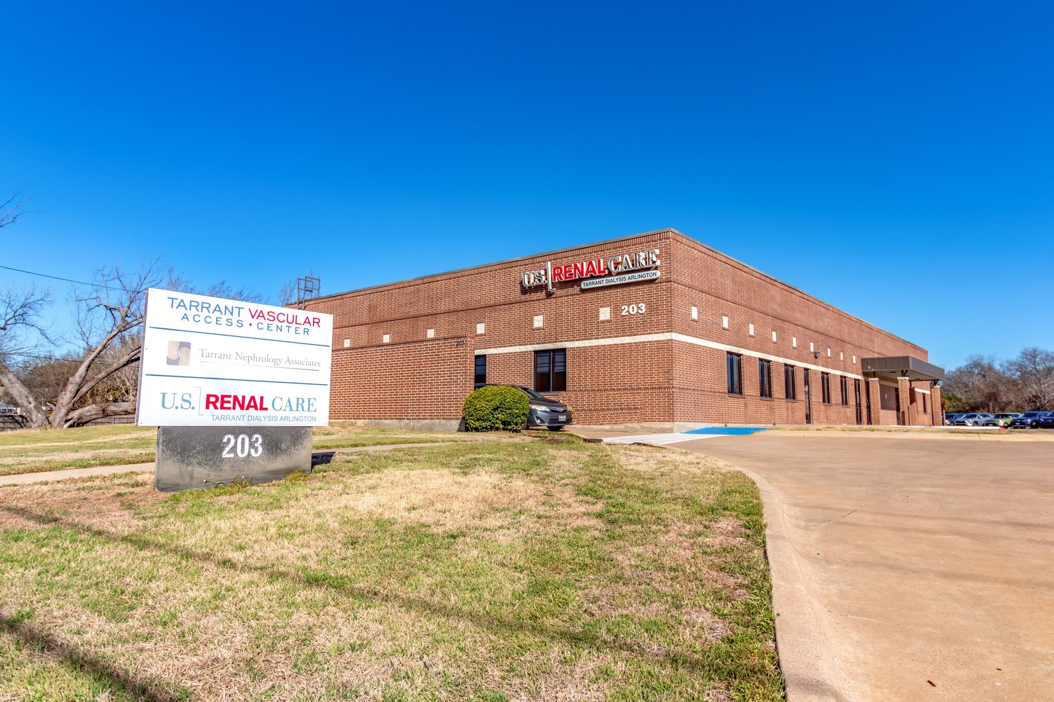 203 W Randol Mill Rd, Arlington, TX for Sale