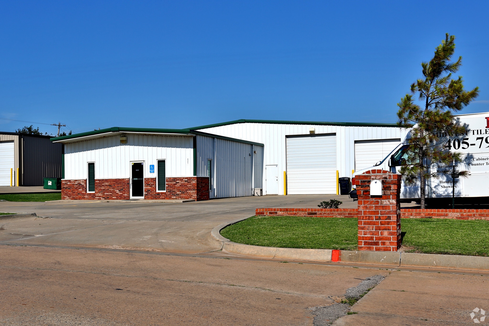 8401 Gateway Ter, Oklahoma City, OK for Rent