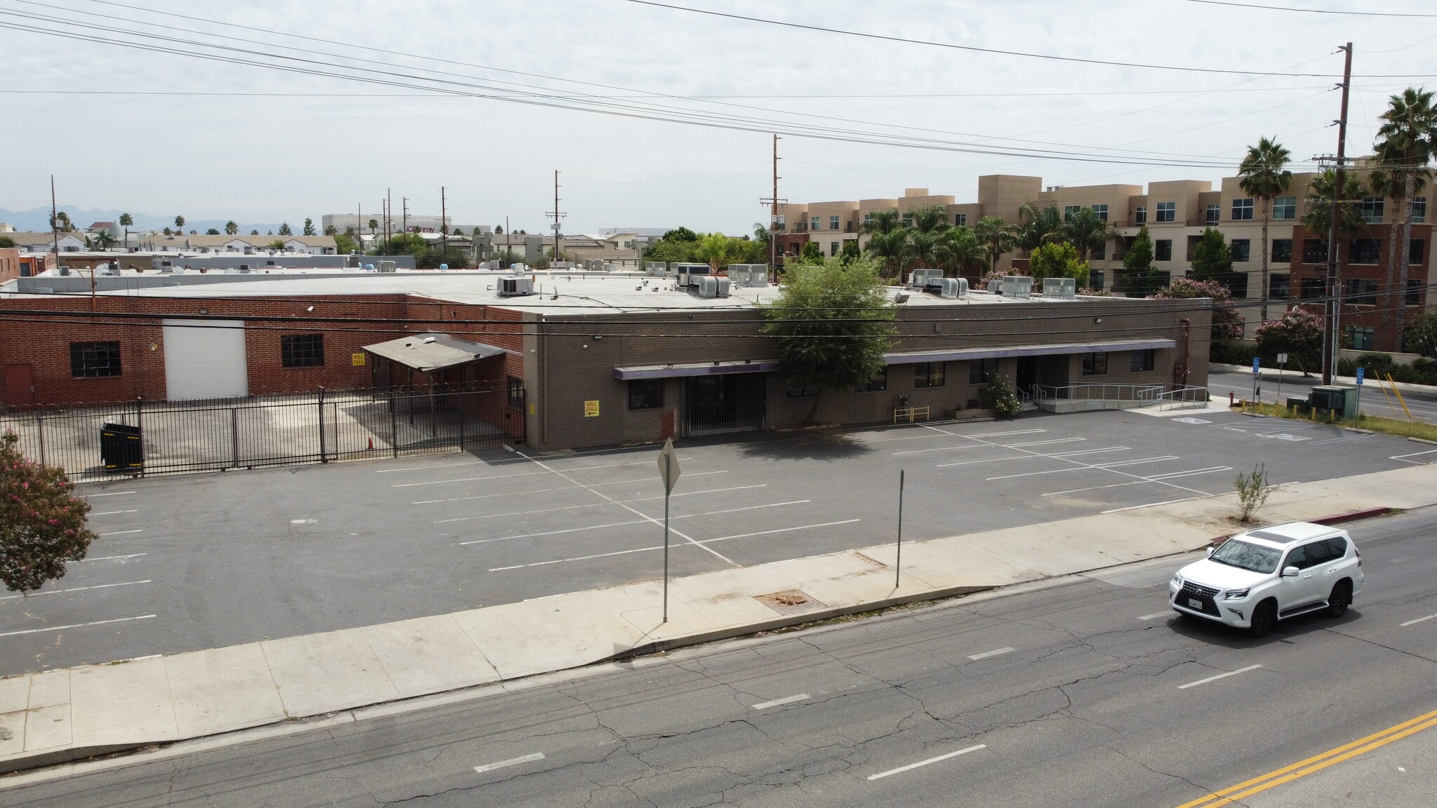 9300-9310 Corbin Ave, Northridge, CA for Rent