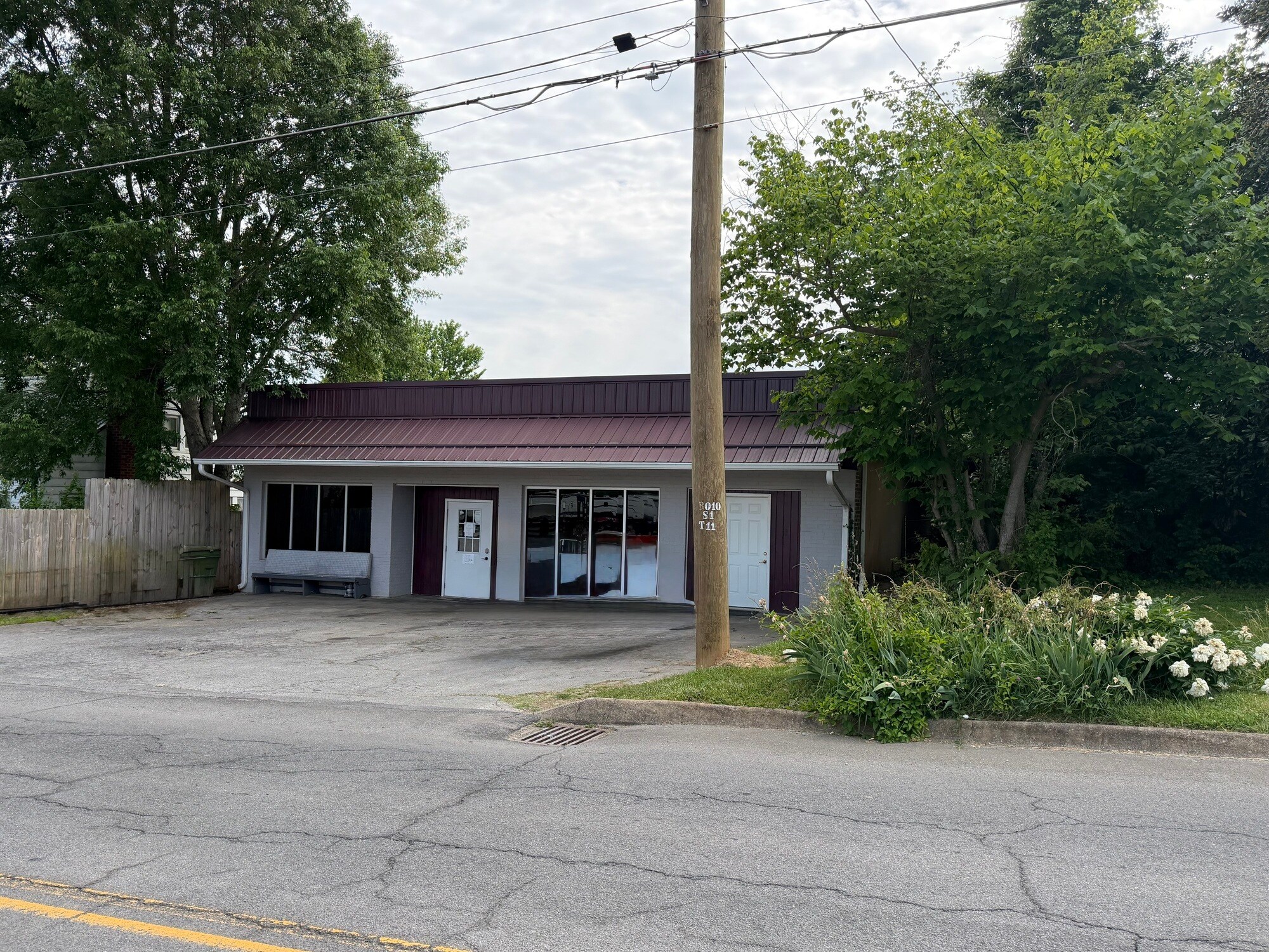 205 S Armstrong Rd, Rogersville, TN for Sale