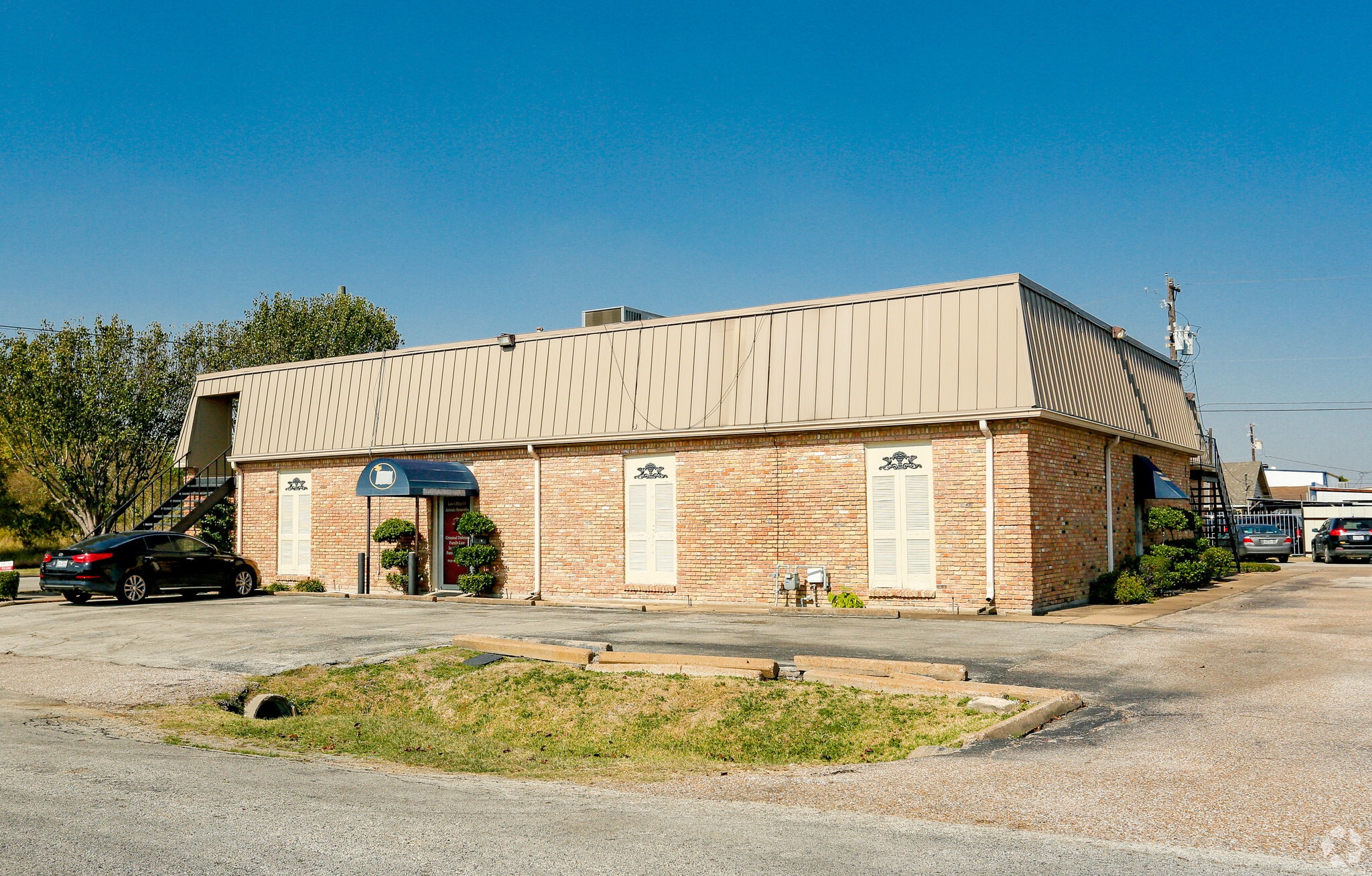 855 Uvalde Rd, Houston, TX for Sale
