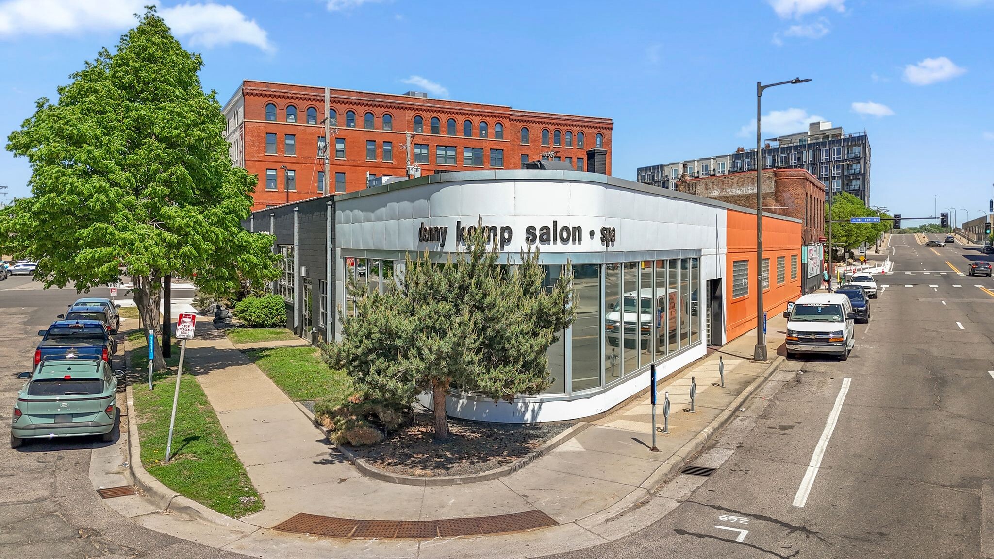 605-607 NE Central Ave, Minneapolis, MN for Sale