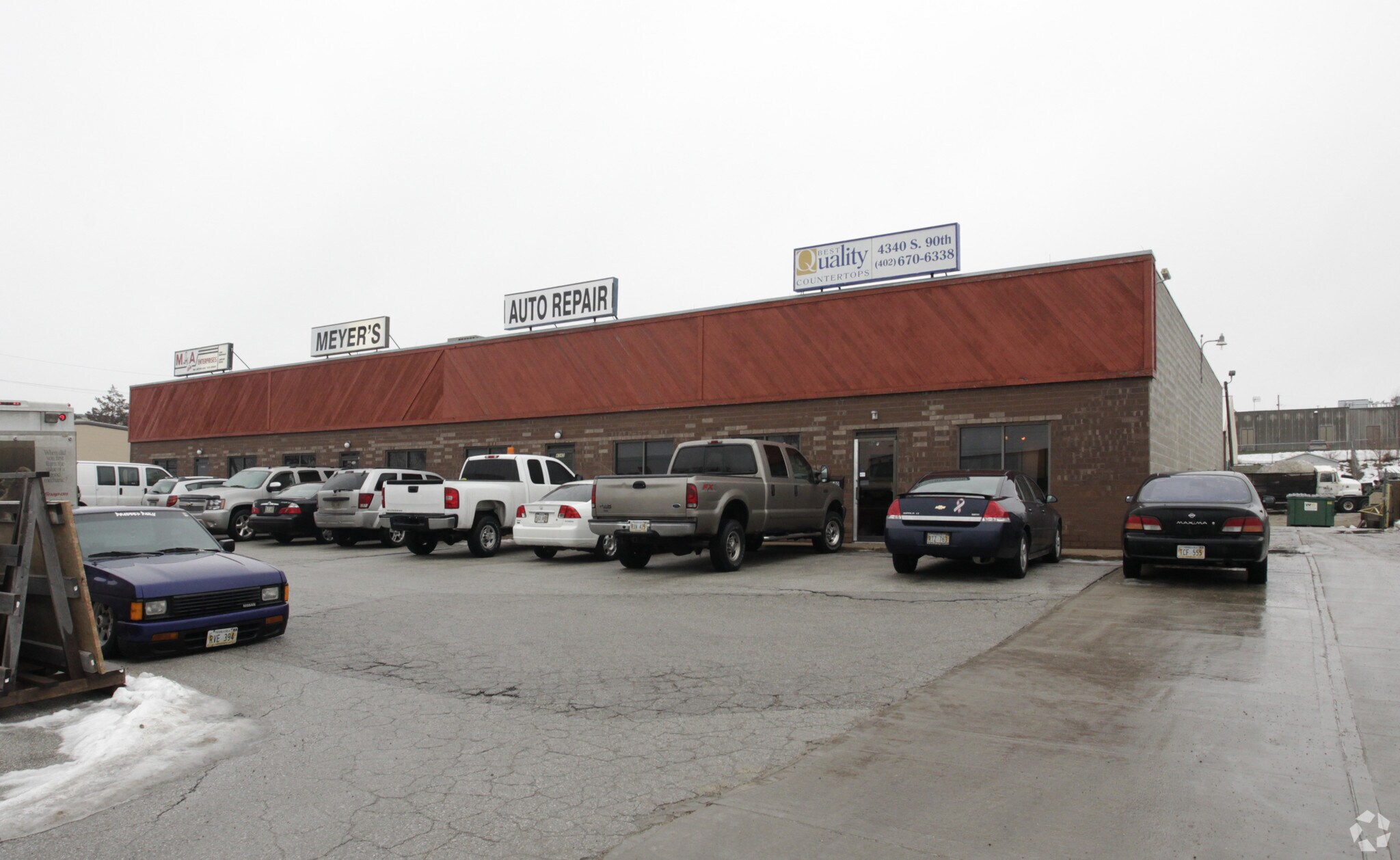 4340-4346 S 90th St, Omaha, NE for Sale