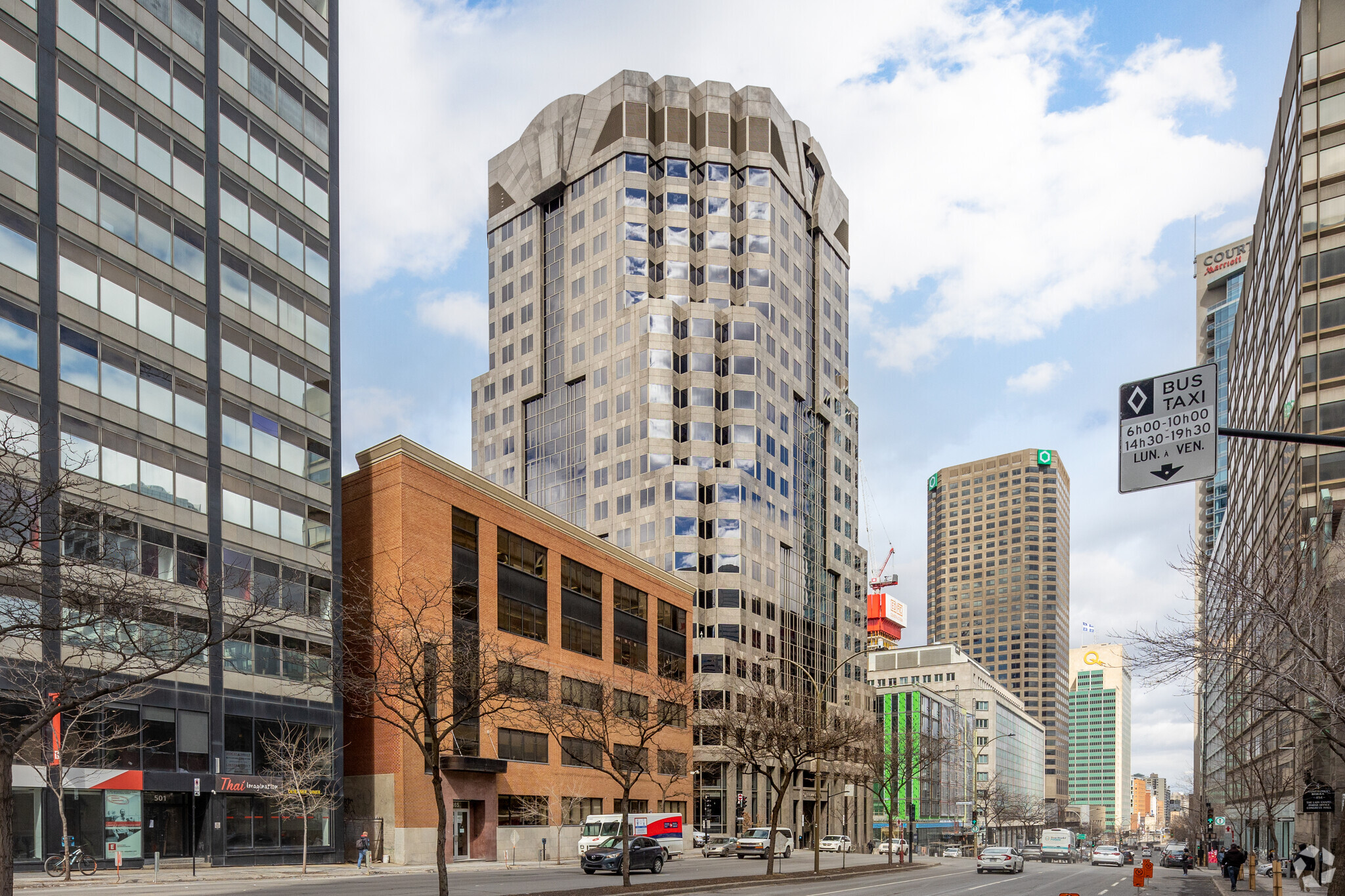 455 Boul René-Lévesque O, Montréal, QC for Rent