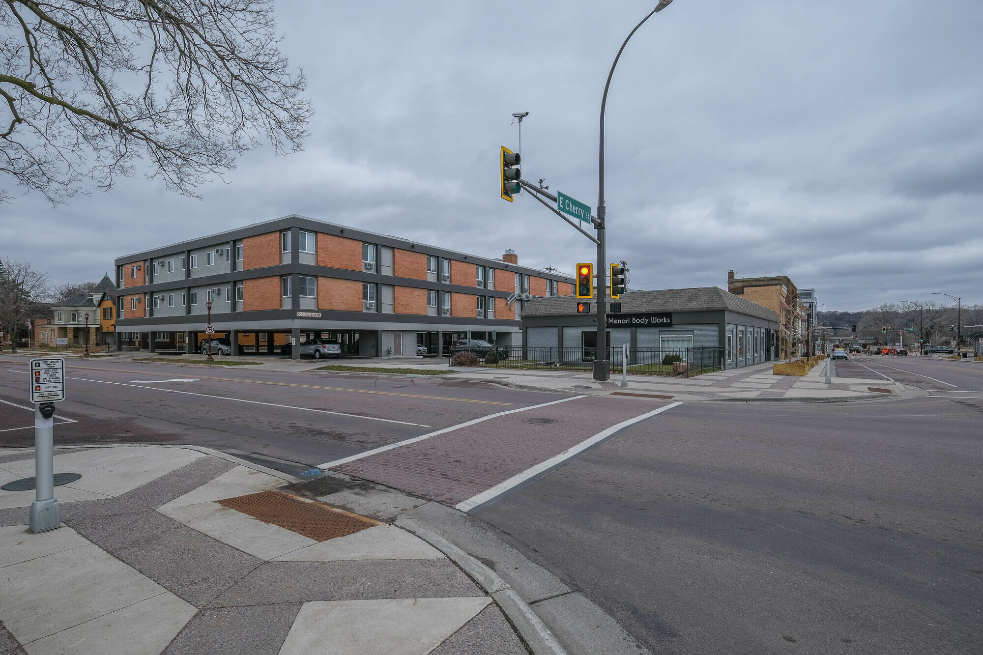 500 S 2nd St, Mankato, MN for Sale