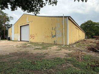 Kerrville, TX Industrial - 2916 Hunt St