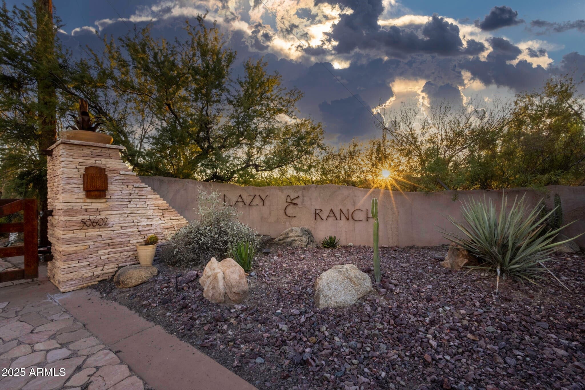 50602 US 60, Wickenburg, AZ for Sale