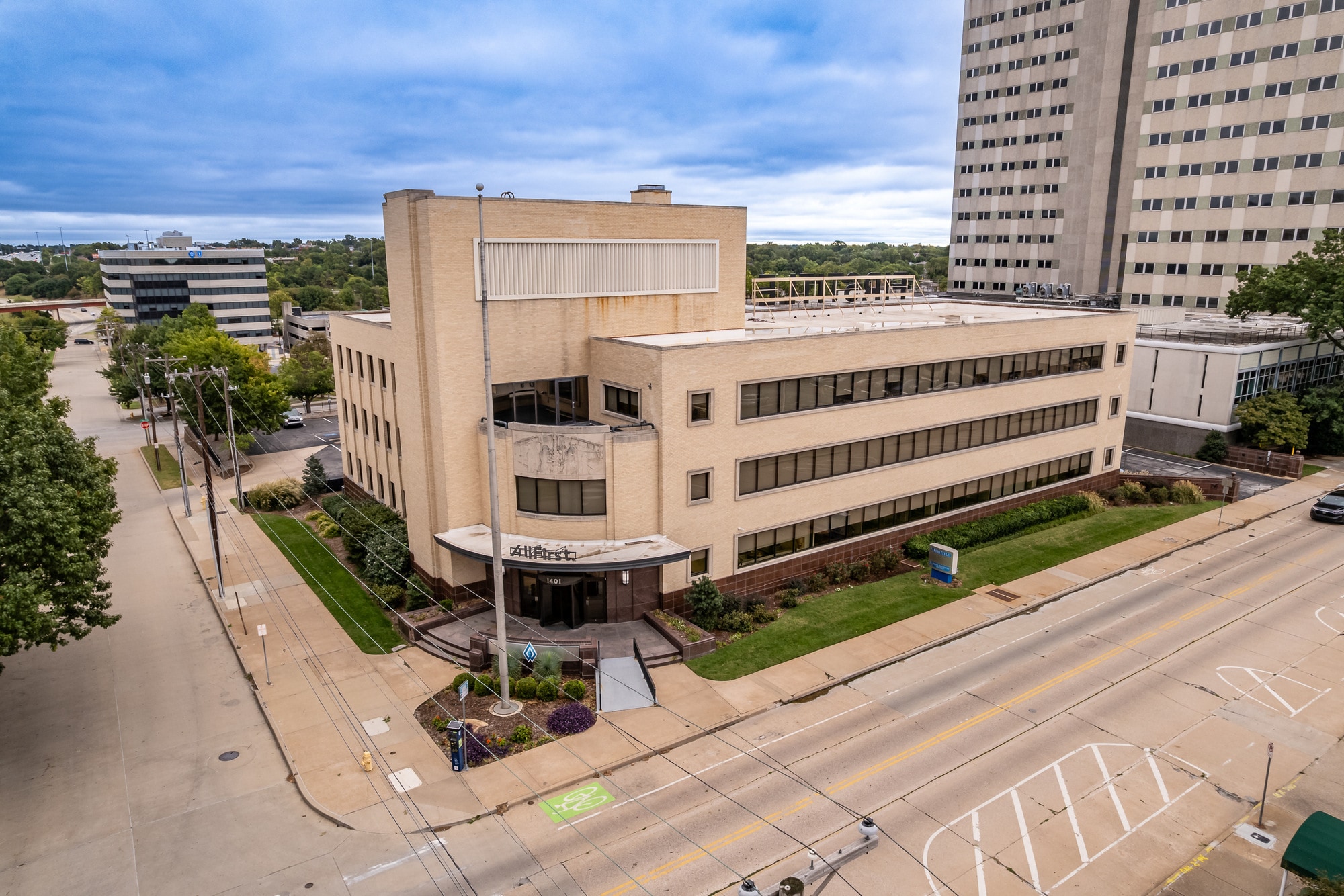 1401 S Boulder Ave, Tulsa, OK for Rent