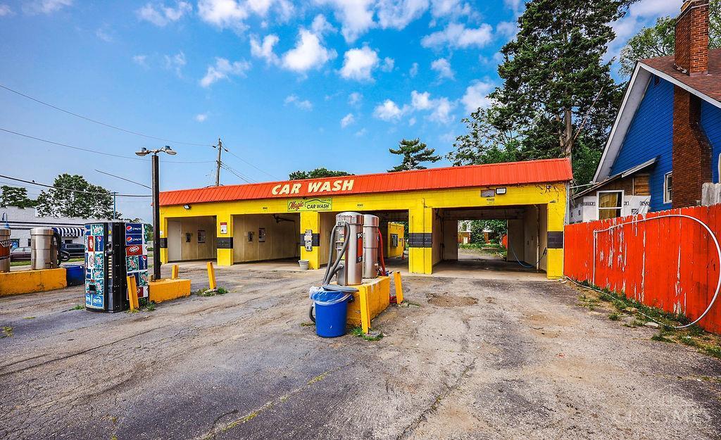 7321 Hamilton Ave, Cincinnati, OH for Sale