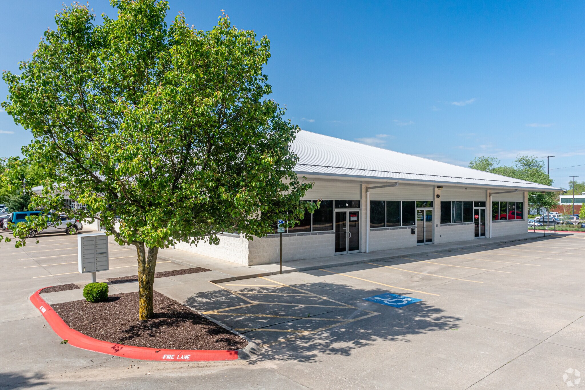 900-902 SE 5th St, Bentonville, AR for Rent
