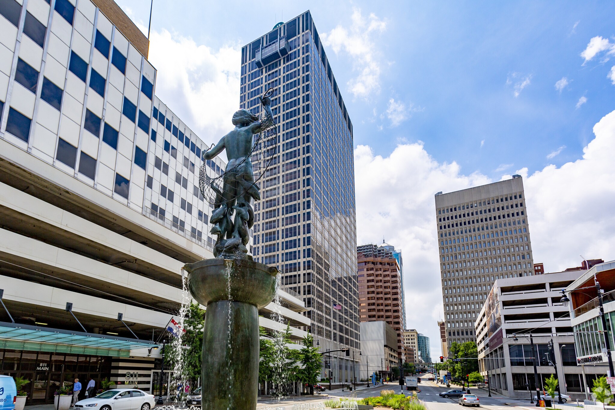 911 Main St, Kansas City, MO for Rent