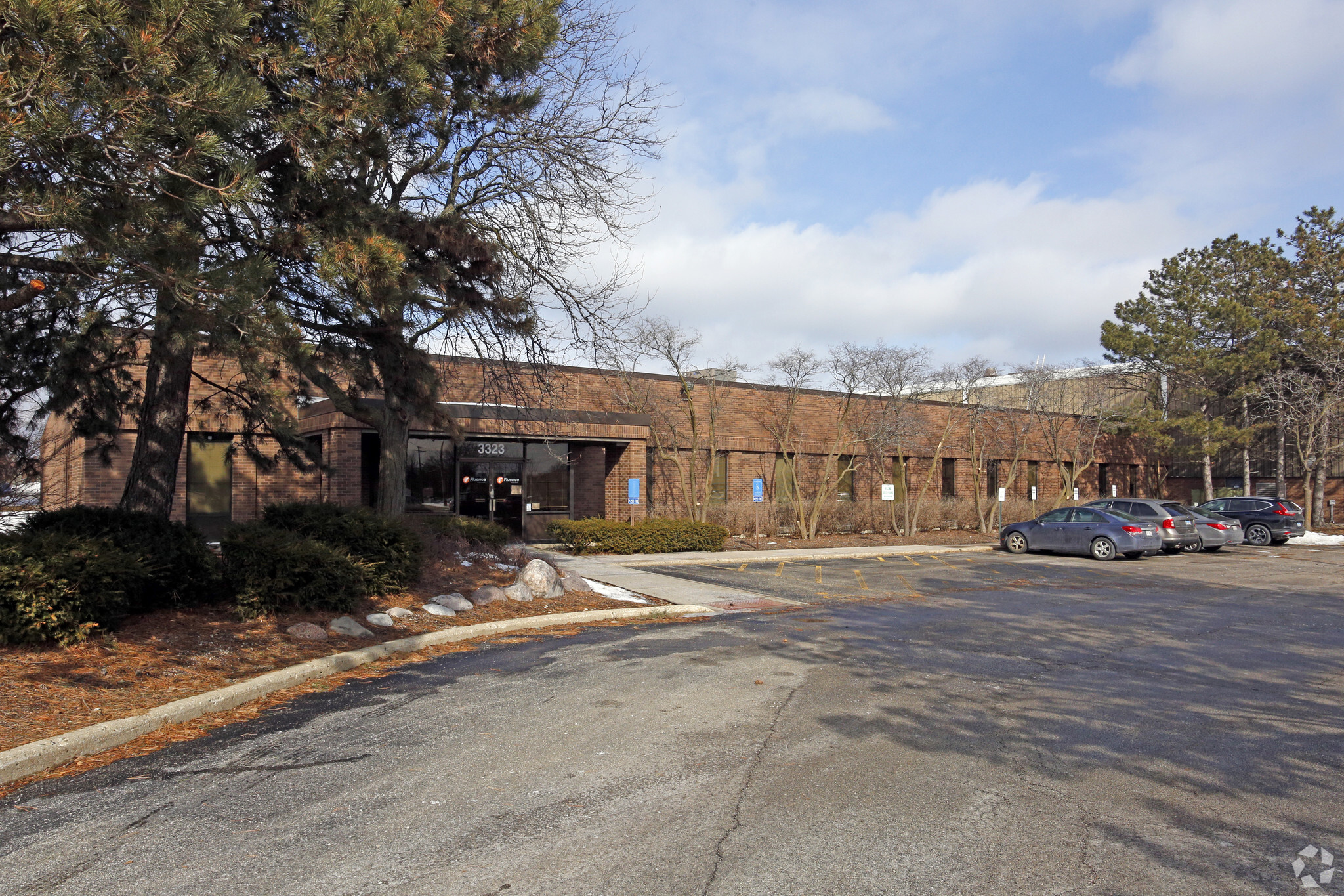 3311-3333 N Kennicott Ave, Arlington Heights, IL for Sale