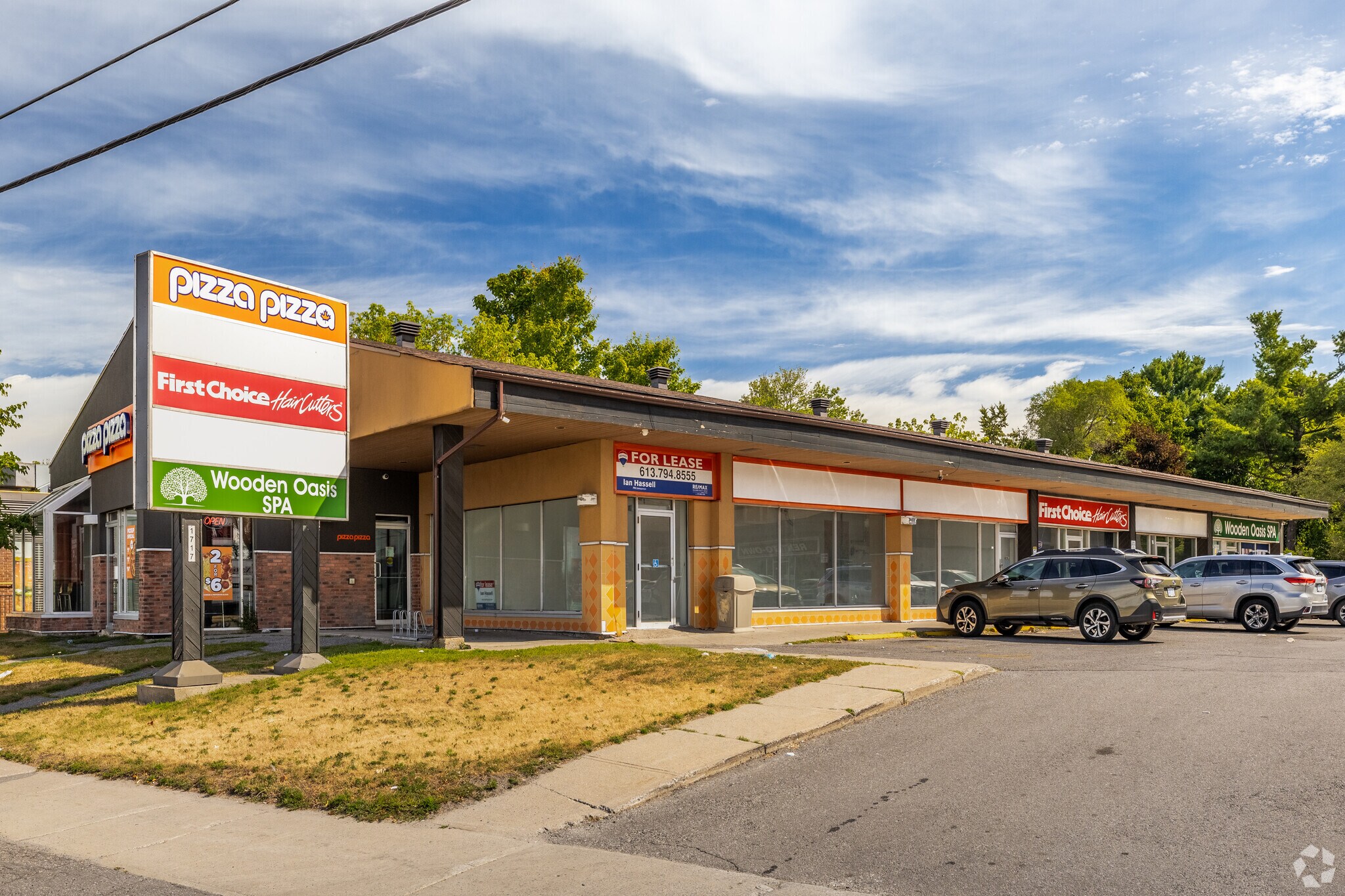 1717 Bank St, Ottawa, ON for Rent