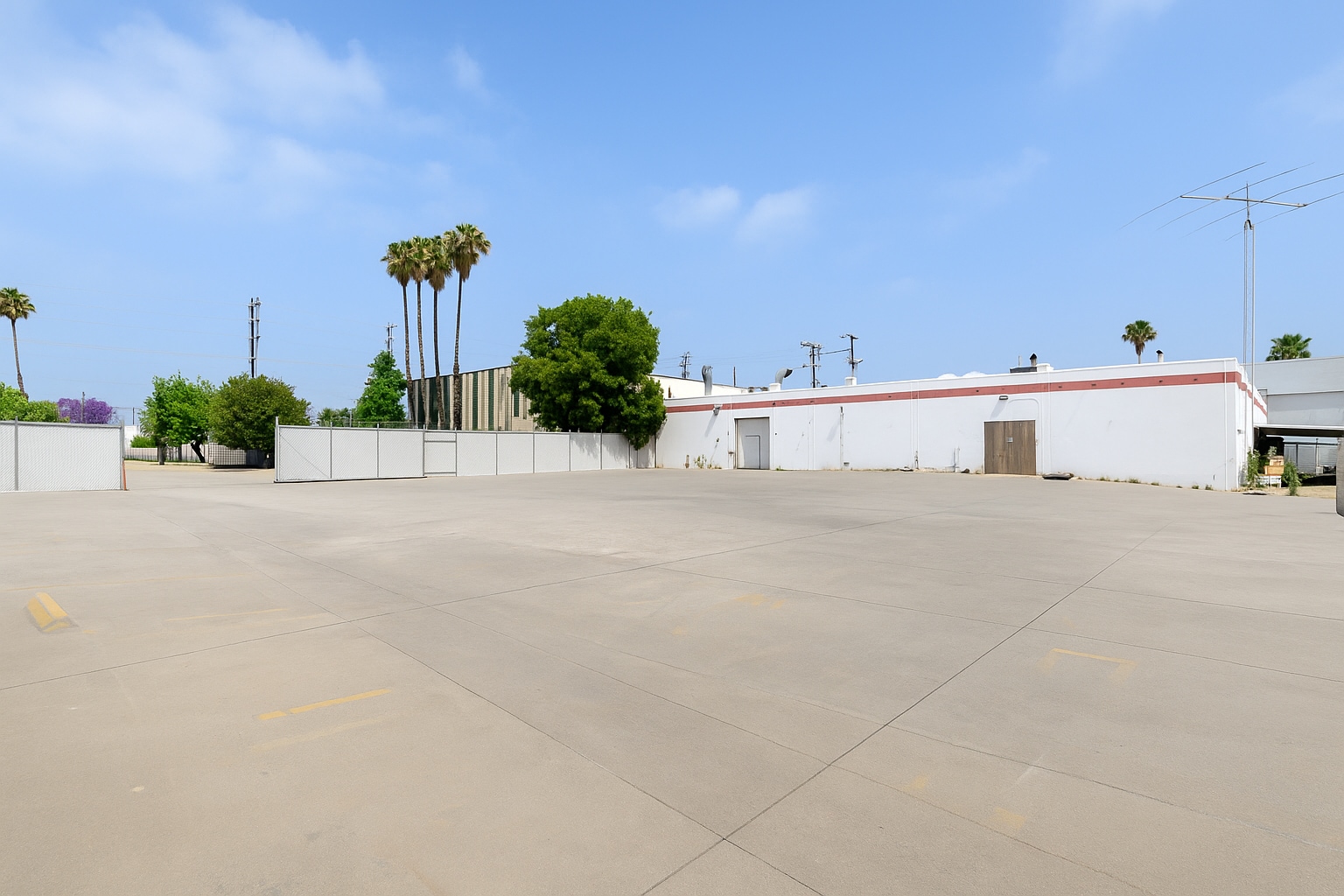9030 Winnetka Ave, Northridge, CA for Rent