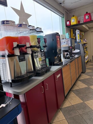 Chatham-Kent, ON Service Station - 404 St Clair St