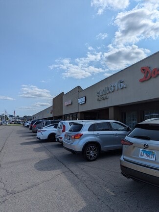 Rockford, IL Office, Retail - 320 Alpine N