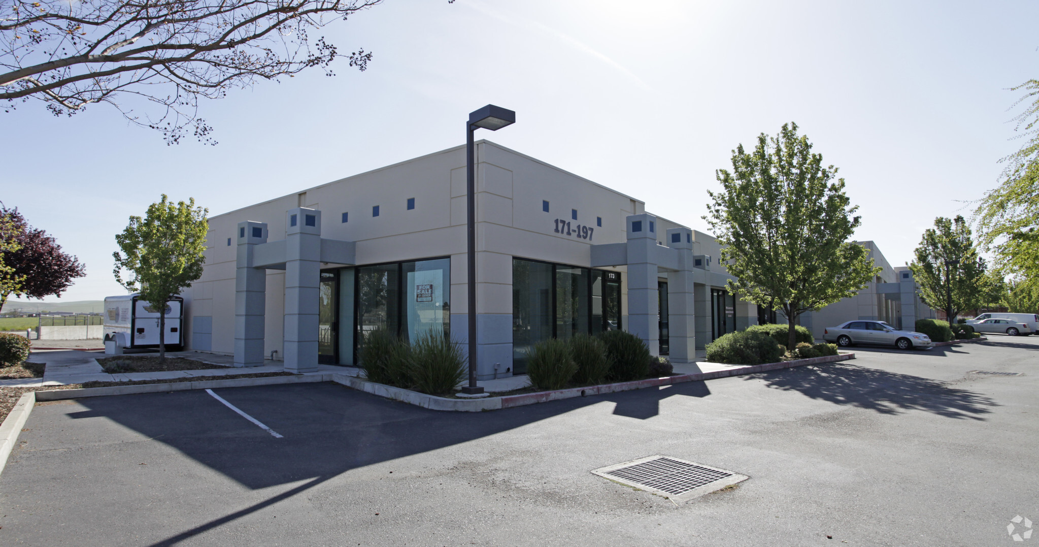 171-197 Contractors Ave, Livermore, CA for Sale