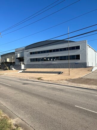Houston, TX Industrial - 5937 Clinton Dr
