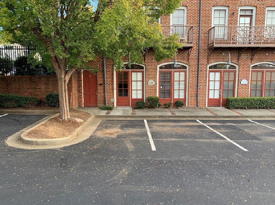 2325 Log Cabin Dr SE, Smyrna, GA for Rent